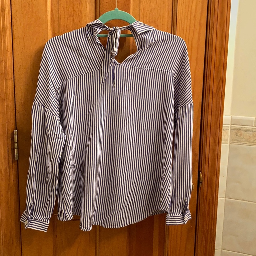 Striped Blouse - Picture 3 of 3